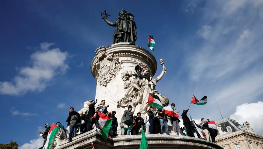 الاعتراف بدولة فلسطين ..  "كرة الثلج" الفرنسية تتدحرج  ..  تفاصيل 