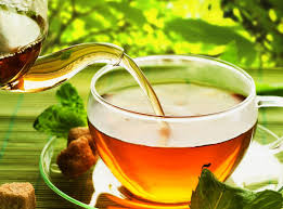 متذوِّق للشاي بمليون دولار في بريطانيا
