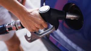  سرقة " البنزين " من سيارة مواطن