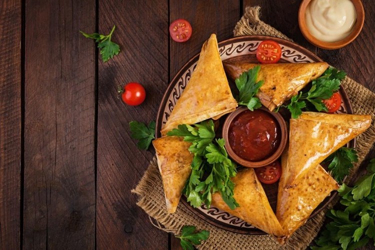 سمبوسة دجاج بطعم المطاعم