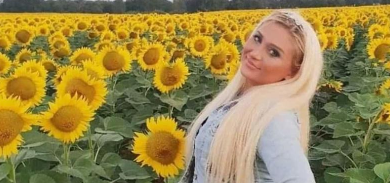 تفاصيل صادمة .. فنانة تركية قتلها والدها وقطع جسدها و وضعه بثلاجة