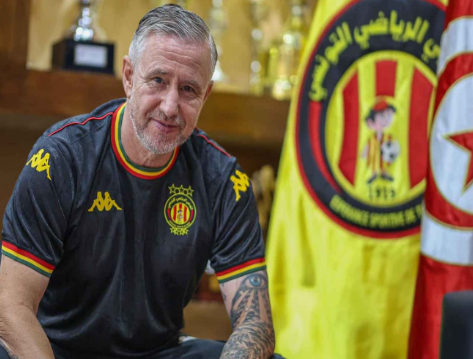 رسميًا: ريجيكامف مدربًا للترجي التونسي