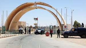 الحموري يبحث اجراءات استكمال المنطقة الصناعية المشتركة مع العراق