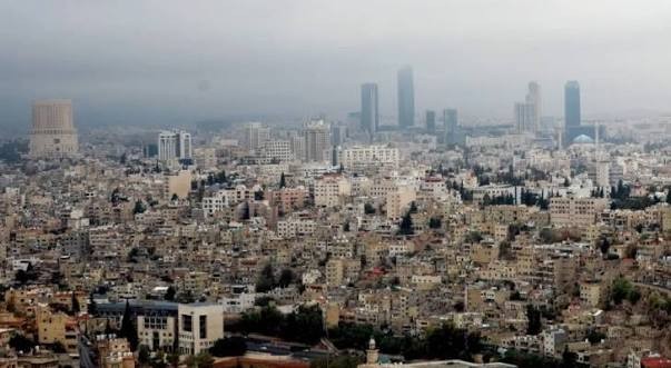 انخفاض تدريجي على الحرارة وتقلبات جوية غير اعتيادية مع الأيام الأخيرة من آب