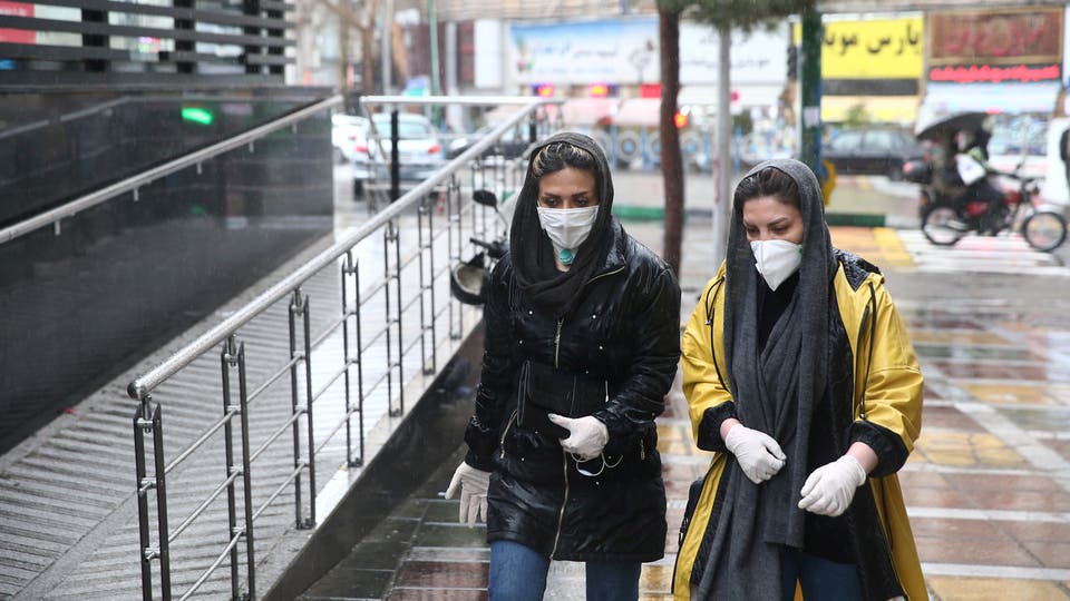 الصحة الإيرانية: 2560 إصابة جديدة بفيروس كورونا و 158 وفاة خلال 24 ساعة الماضية