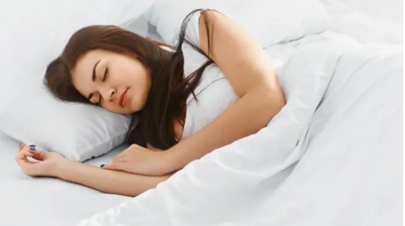 10 أطعمة ..  جرّبها لتنعم بنوم هادئ