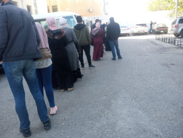 إربد: مراكز الفحص تكتظ بمصابي الإنفلونزا و”كورونا” والمخالطين