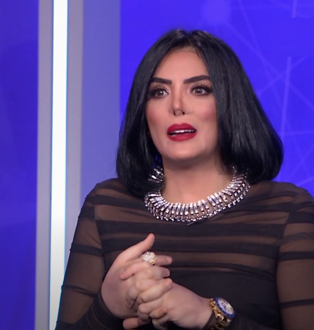بعد الحكم بالحبس ..  تصاعد نزاع حورية فرغلي ومدير حساباتها السابق 