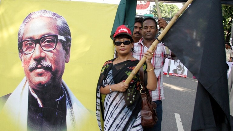 إعدام أحد قتلة أول رئيس لبنغلاديش