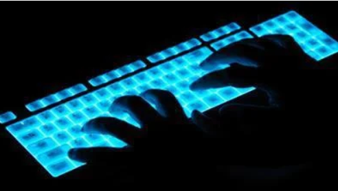تكيفا مع الحظر ..  3 آلاف جريمة عن بُعد