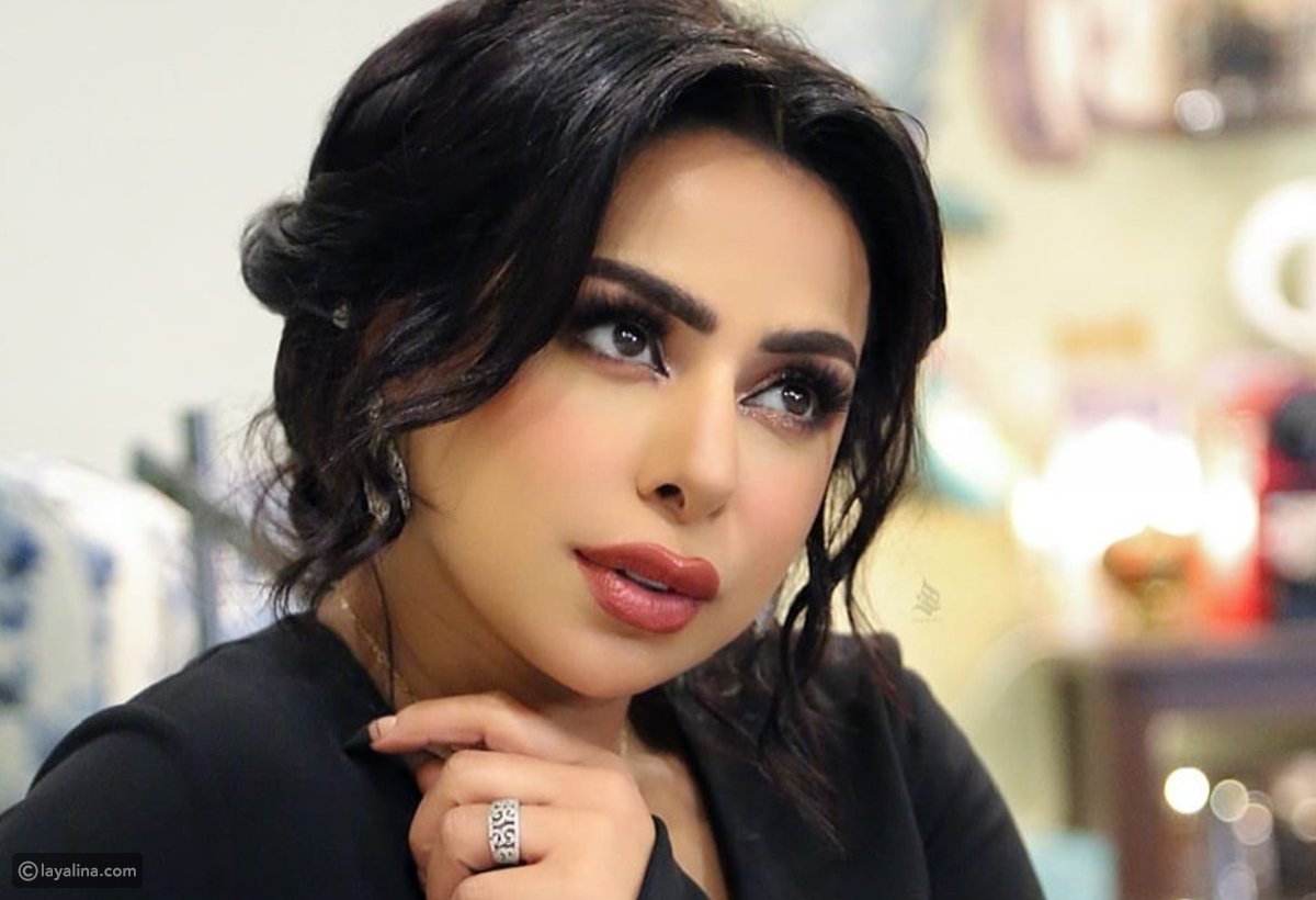 بالفيديو  ..  هند البلوشي تبكي بعد ذكر الخلاف مع شقيقتها 