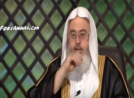 ما حكم المصافحة بعد الصلاة وقول تقبل الله ؟