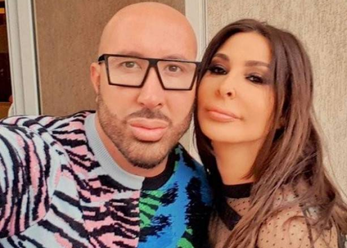 بالفيديو ..   هكذا كان شكل إليسا وصديقها قبل 12 عاماً ..  من تغيّر أكثر؟