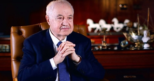 الدكتور طلال أبو غزالة ..  ليس كمثله أحد من ابناء جلدته