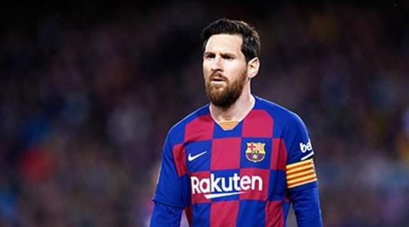ميسي يوقف مفاوضات التجديد مع برشلونة ويرفض الاتهامات