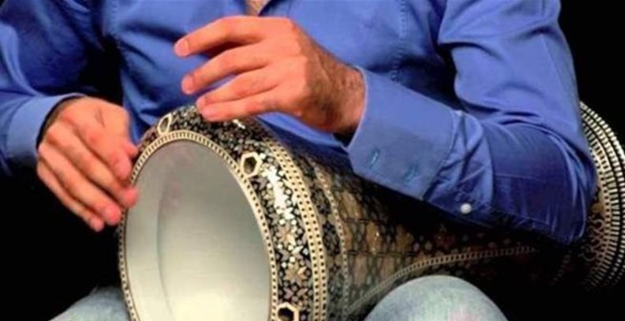 تفسير رؤية دق الطبل في المنام وعلاقتها بمتاعب وهموم تواجه الرائي قريبا