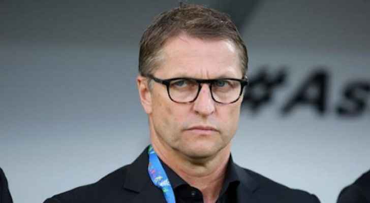 اتحاد الكرة يقبل استقالة فيتال وتعيين عدنان حمد مدربا للمنتخب 