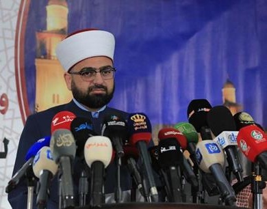 عاجل : مفتي المملكة: تحري هلال شوال الثلاثاء 
