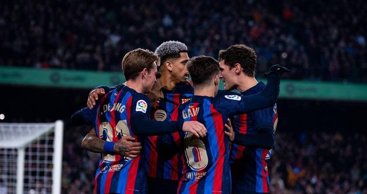 الدوري الإسباني ..  3 انتصارات تفصل برشلونة عن اللقب