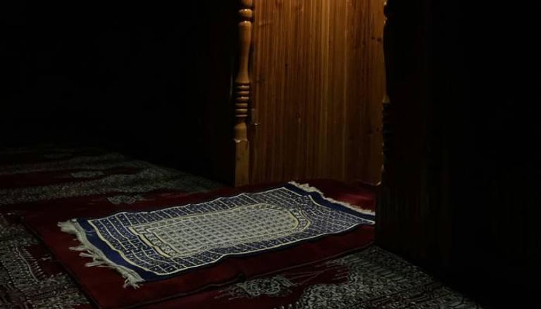 دعاء اليوم الحادي عشر من رمضان 2024 ..  "أعوذ بك أن أضل أو أُضل"