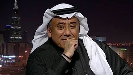 بالفيديو ..  شاهد مصطفى الآغا يوقع محلل سعودي بإحراج شديد على الهواء مباشرة 