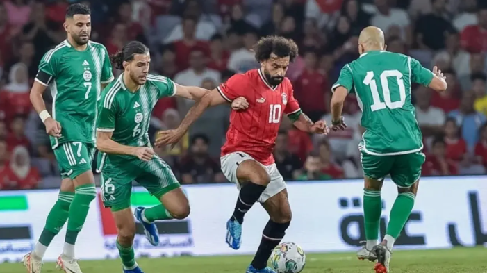 مصر والجزائر على أعتاب التأهل لمونديال 2026، والالتحاق بتونس والمغرب