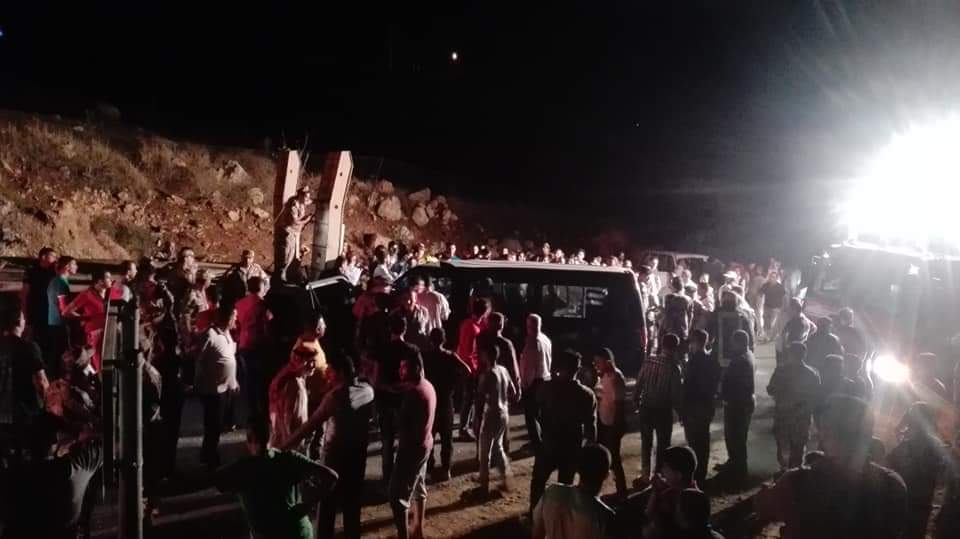 وفاة و 3 اصابات في حادث تصادم بين باص وتريلا في عجلون 