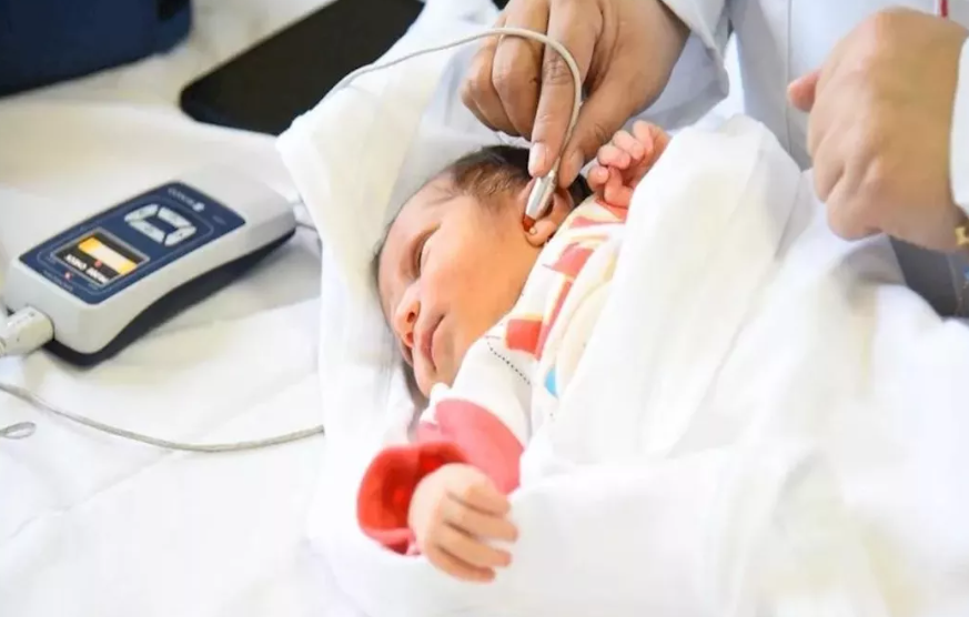 الصحة: فحص 9.2 مليون طفل ضمن مبادرة الكشف المبكر للسمع