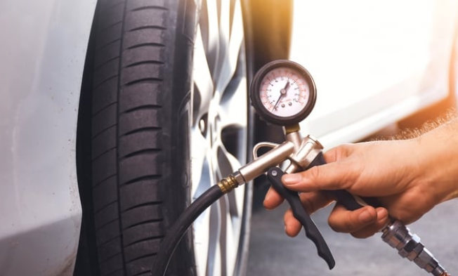 7 مفاهيم خاطئة حول ضغط الإطارات وكيفية تجنبها