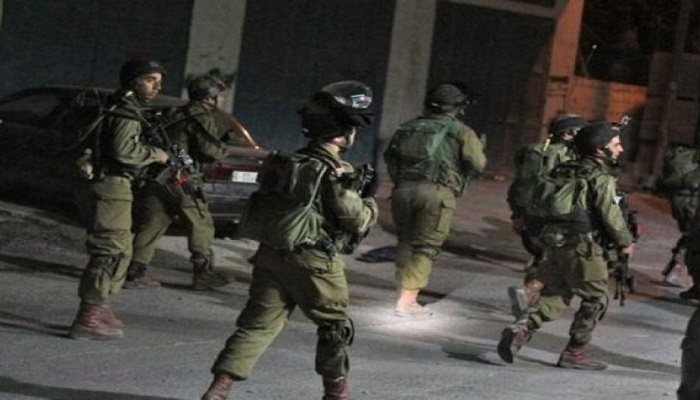 مجموعة "عرين الأسود" الفلسطينية تدعو لاشتباك واسع مع المستوطنين الليلة وتتوعد بمحاصرتهم 