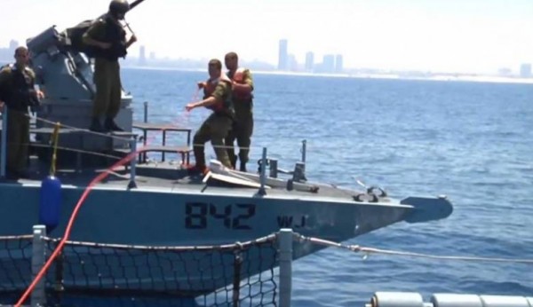 قوات الاحلال تعتقل 7 صيادين في بحر بيت لاهيا