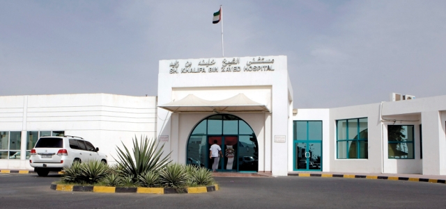 الامارات : متبرعة تسدد 50 ألف درهم كلفة جراحة لـ «شيماء»
