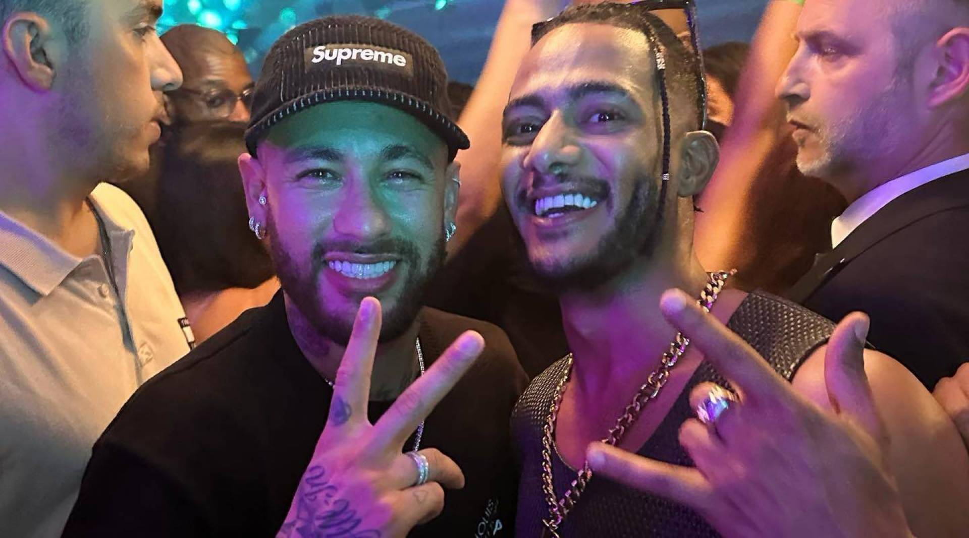 محمد رمضان يرقص مع نيمار على أغنية "نمبر وان"