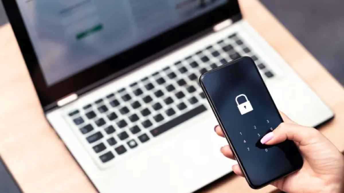 هل يتم التجسس على هاتفك عليك؟ 