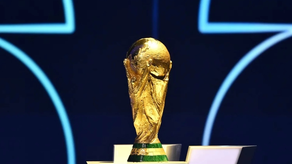 أزمة تهز  كرة القدم العالمية ..  أوروبا تلوّح بمقاطعة كأس العالم و"فيفا" يدافع عن مشروعه الاستثماري
