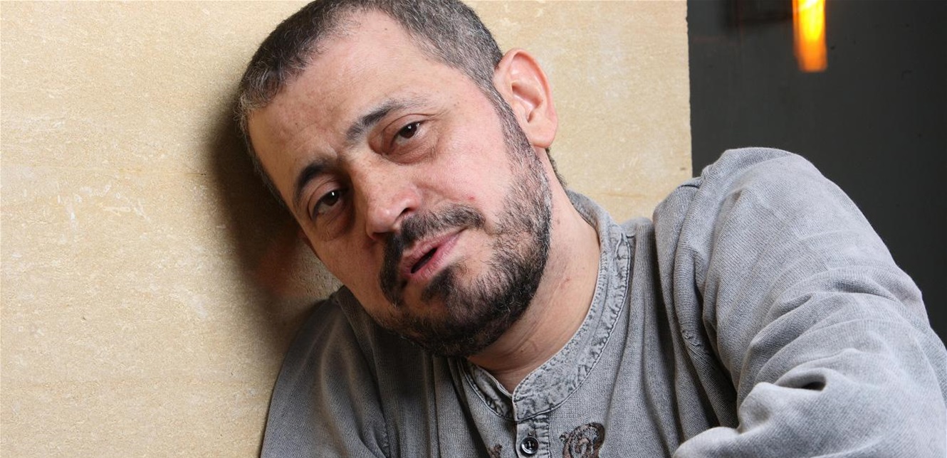 جورج وسوف ينشر فيديو من منزله: "النيران تقترب"!