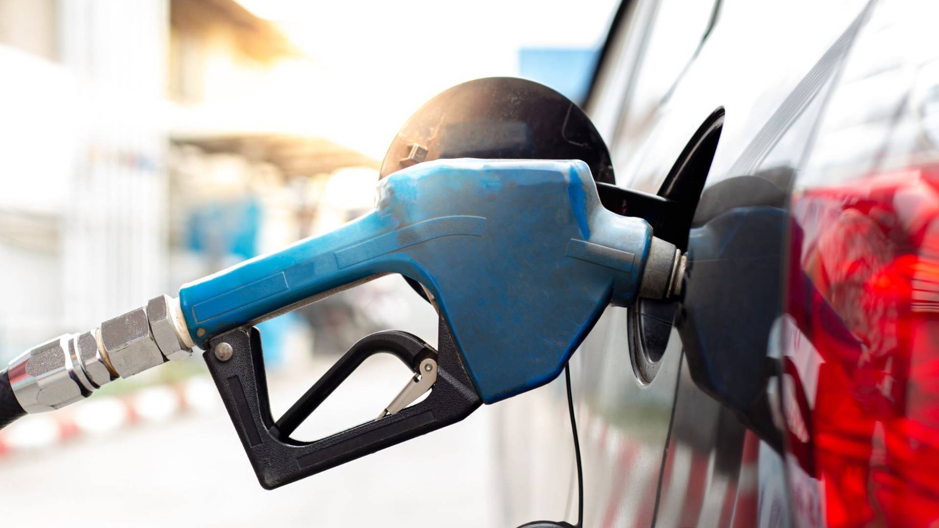 انخفاض على أسعار المحروقات في الأردن  ..  تفاصيل