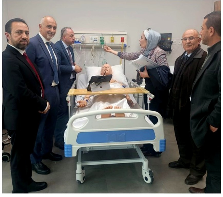 الاجتماع الأول للمجلس الاستشاري لمركز عمان الأهلية للتدريب الصحي 2025 / 2026