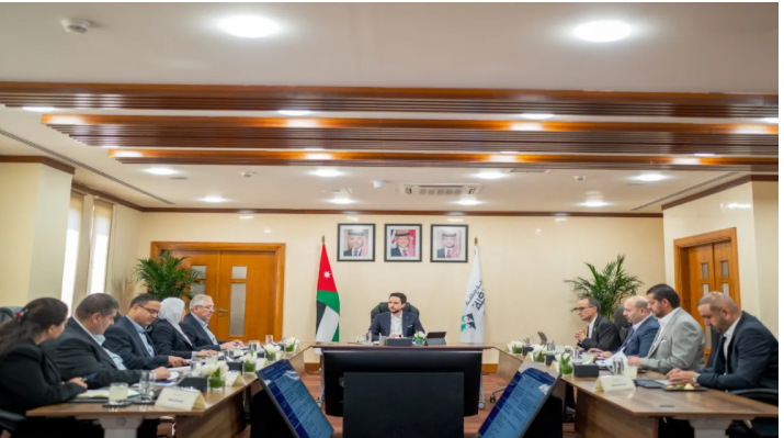 ولي العهد يدعو إلى اتخاذ الإجراءات اللازمة لتعزيز السلامة العامة في العقبة لا سيما في المصانع لضمان توفير بيئة عمل آمنة