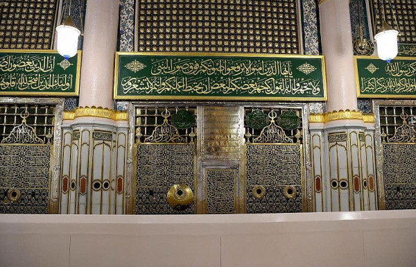  شاهد بيت عائشة ..  "الحجرة النبوية" من الداخل