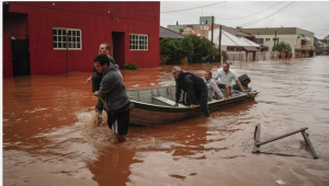 الفيضانات تشرد 70 ألفاً في البرازيل