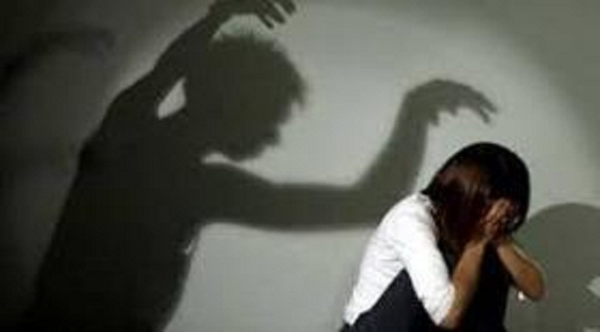 ما الحل .. قسوة زوجي يجعلني اهرب منه