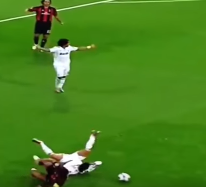 بالفيديو .. لاعبين كادو ان يقتلوا كريستيانو رونالدو