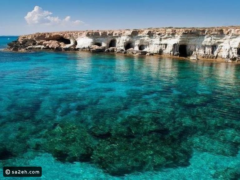 البحيرة المسحورة في مصر: تغير لونها 7 مرات وتحقق الأمنيات
