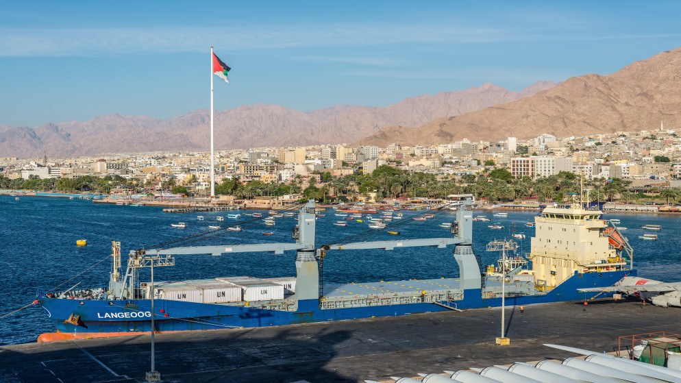 خبير بحري لـ "سرايا": أزمة البحر الأحمر ستلحق ضررًا وخيمًا على الإقتصاد الأردني - فيديو 