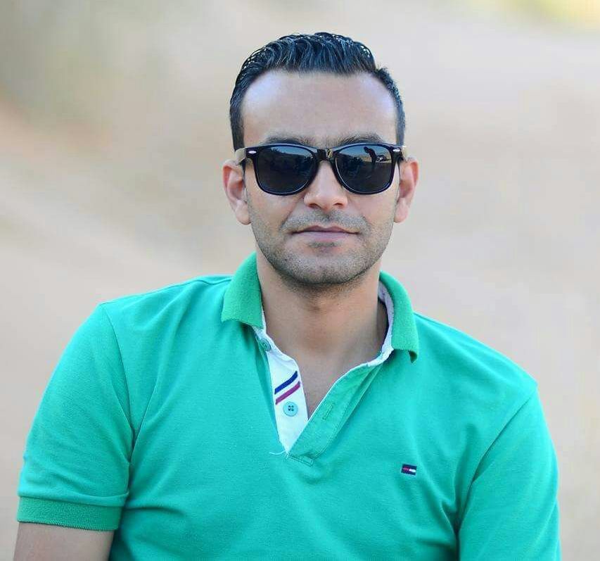 غازي المشاعله يهنئ شقيقه إبراهيم بالخطوبة 