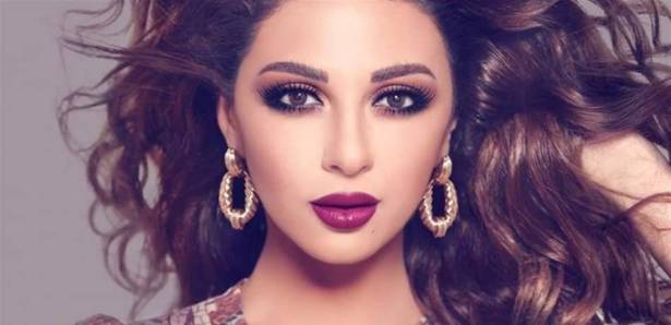 ميريام فارس تودّع 2018 باكية ..  شاهدوا ماذا حصل!