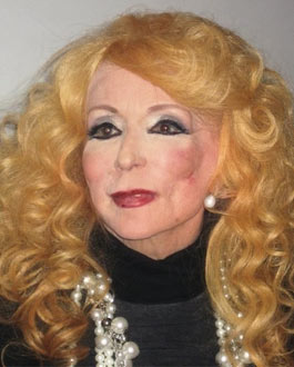  بالفيديو ..  شاهد لحظة دفن  “الشحرورة ”  وسط انهيار محبيها 