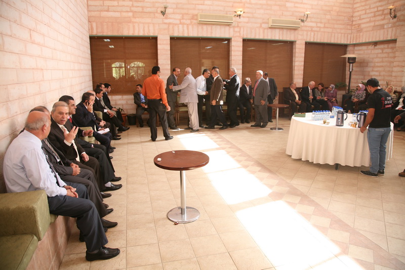 أسرة الزيتونة تتبادل التهاني بمناسبة عيد الأضحى 