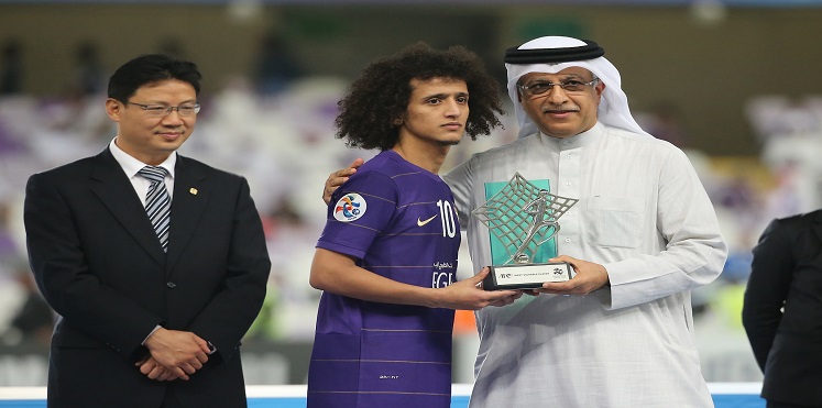 “عموري” ضمن أفضل 100 لاعب في العالم
